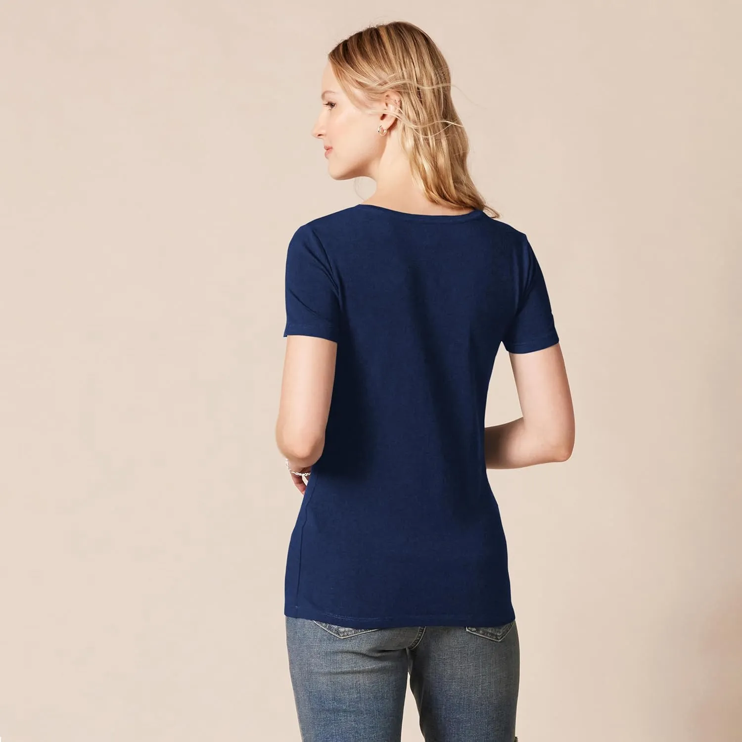 Amazon Essentials Women's Classic-Fit Short-Sleeve V-Neck T-Shirt, Multipacks